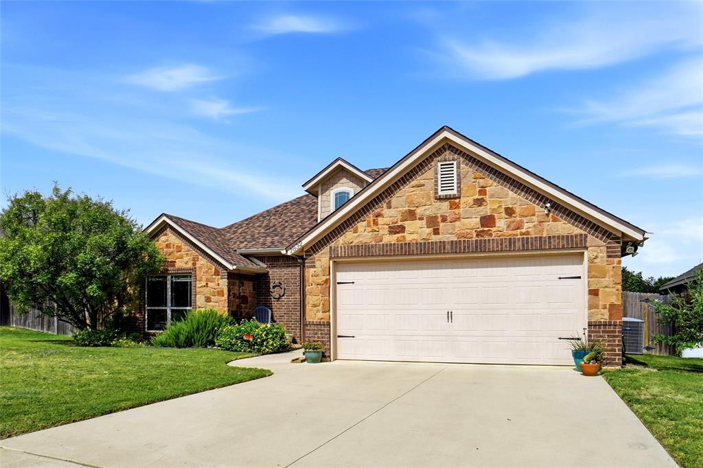 1832 Town Creek Circle