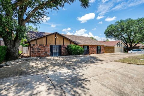 2862 Southpark Lane Fort Worth TX 76133