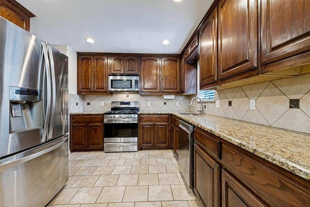 10248 San Lorenzo Drive