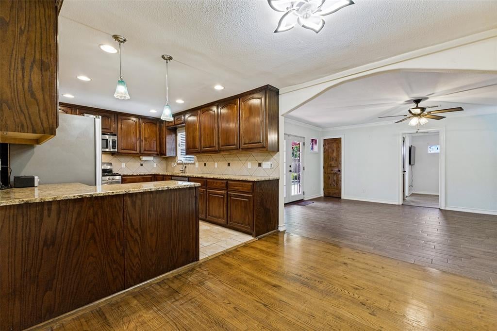 10248 San Lorenzo Drive