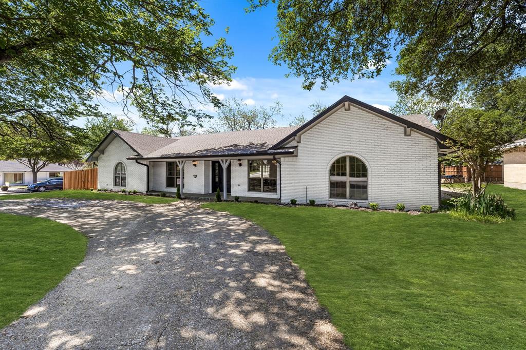 14909 Hillcrest Road