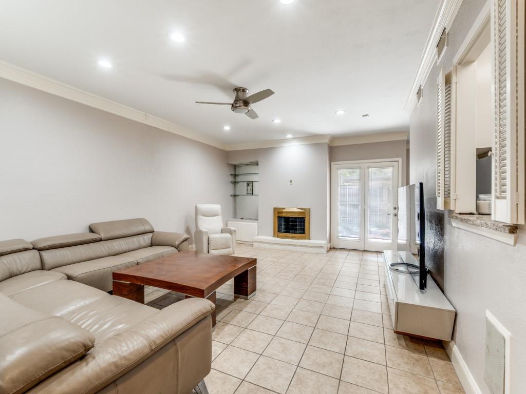 Chimney Hill 04 Instl - Residential