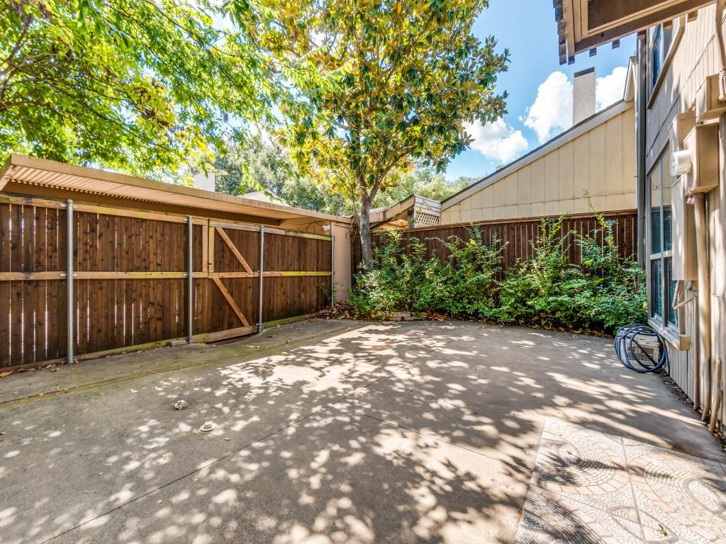 Chimney Hill 04 Instl - Residential