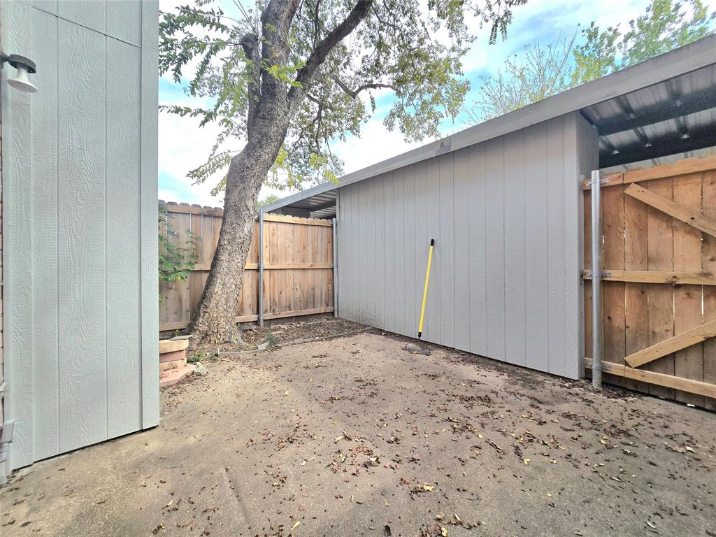 Marine Creek Heights Add - Residential Lease