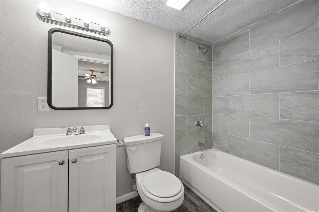 River Oaks Gardens Add - Residential