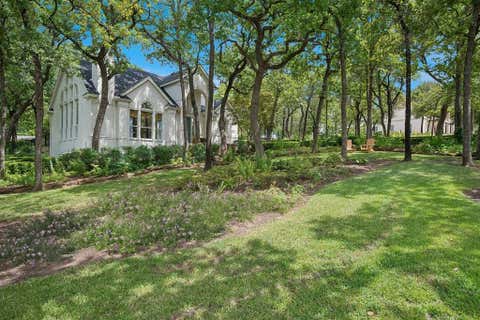 Photo of 801 Helen Street, Keller, TX 76248 (MLS # 21347183)
