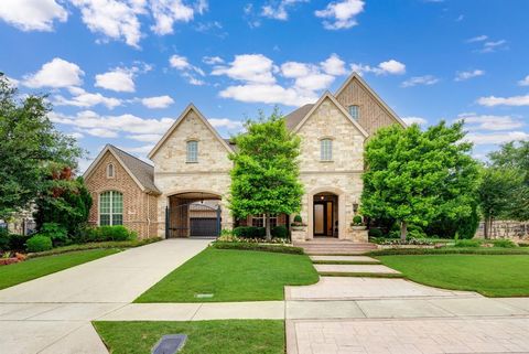 Property photo of 912 Berkshire Road, Southlake, TX 76092
