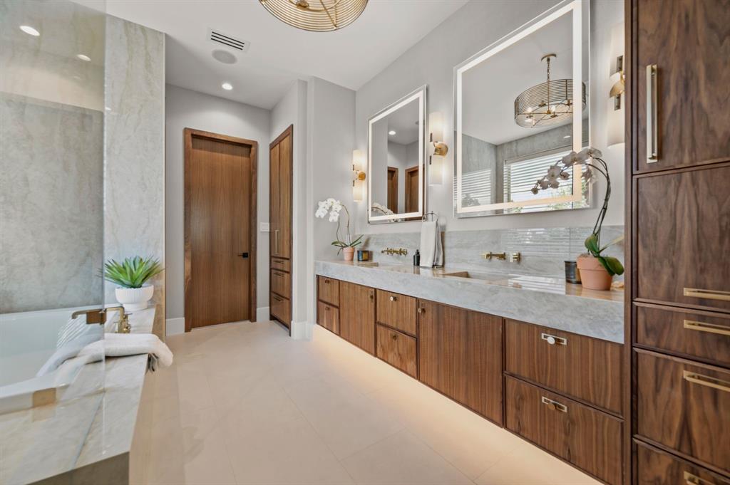 Shady Oaks Add - Residential