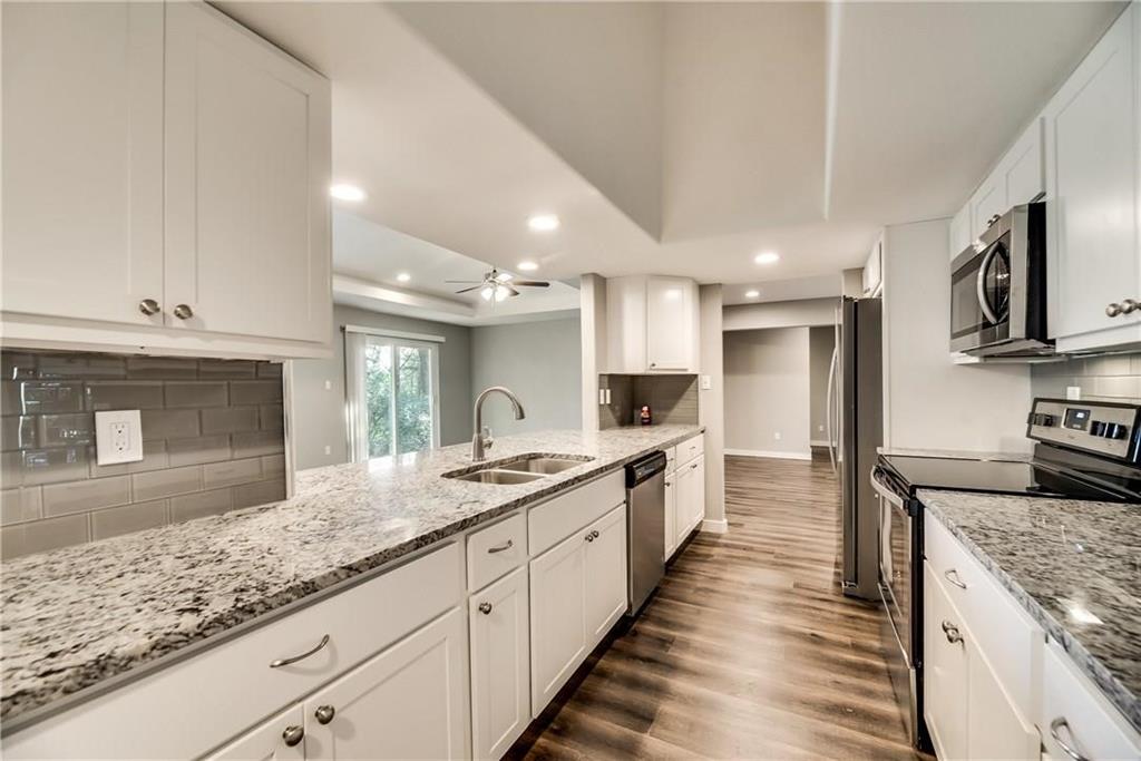 Oak Park Estates - Residential Lease