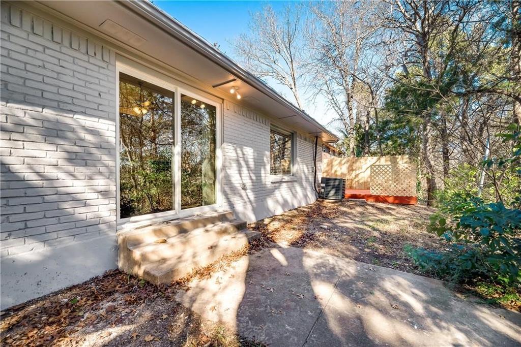 Oak Park Estates - Residential Lease