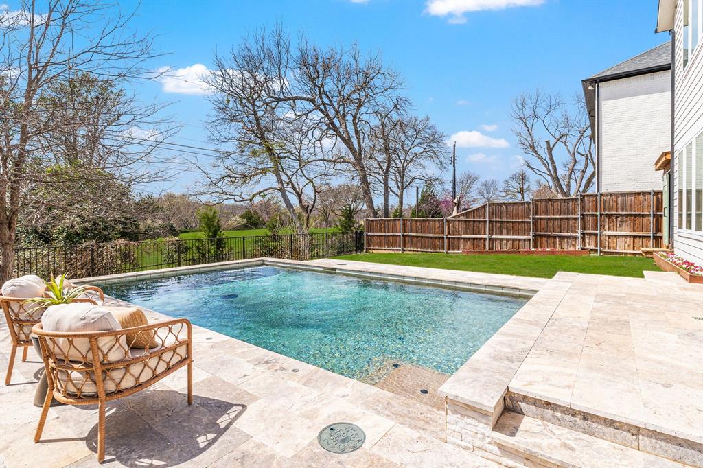 Gastonwood 05 - Residential