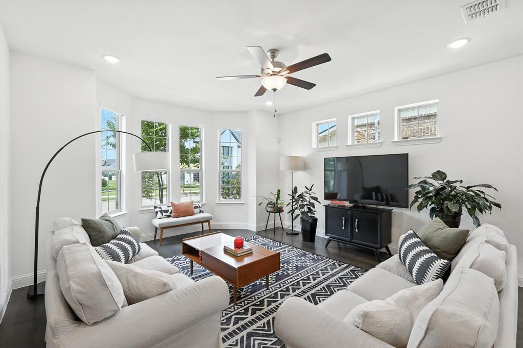 4507 Smokey Quartz Lane