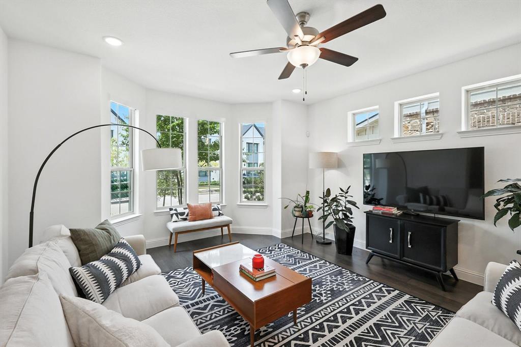 4507 Smokey Quartz Lane