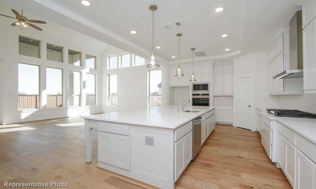 2710 Starwood Drive