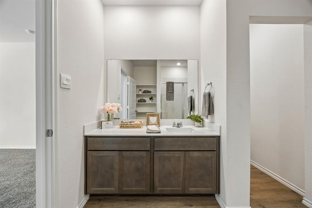 Magnolia PH 10 - Residential