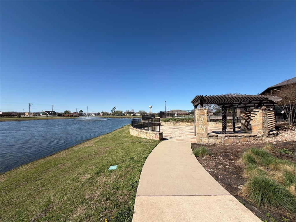 Magnolia PH 10 - Residential