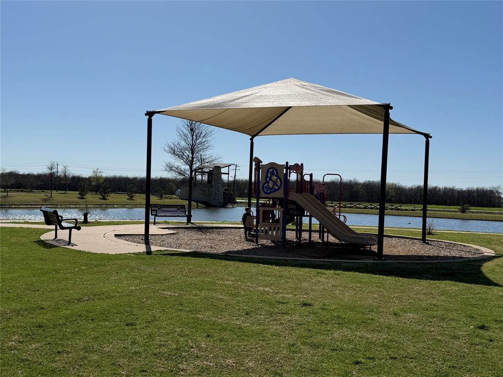 Magnolia PH 10 - Residential