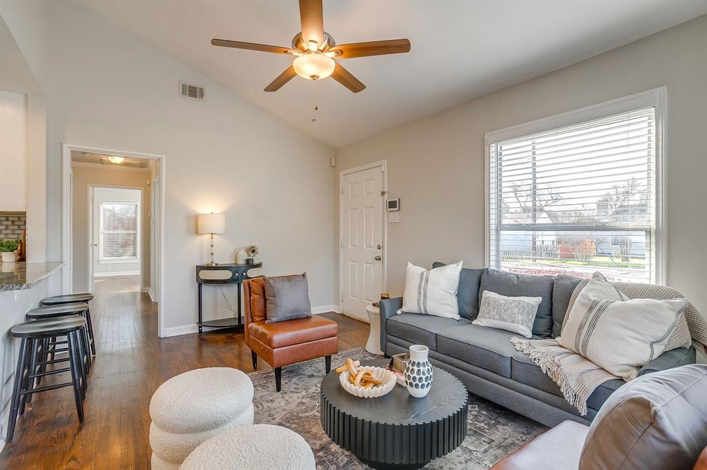 4231 S Cresthaven Road