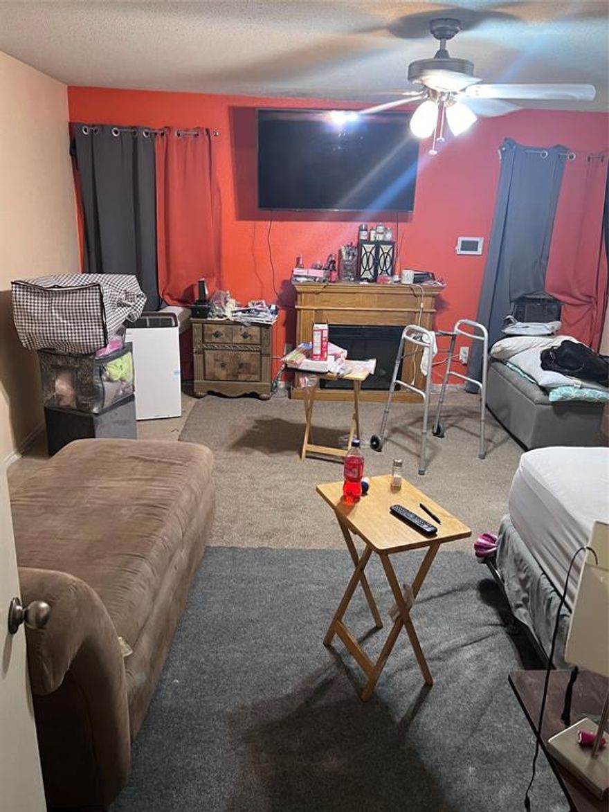 Investor Special!This one owner home is a diamond in the rough. Spacious open floor plan with a large backyard. Security system and burglar bars make this home a beautiful safe 2 stories with 2 living areas make this home perfect for entertaining.3 bedrooms upstairs and a half bathroom downstairs for guest at almost 3000 square feet this home is a must see for anyone.