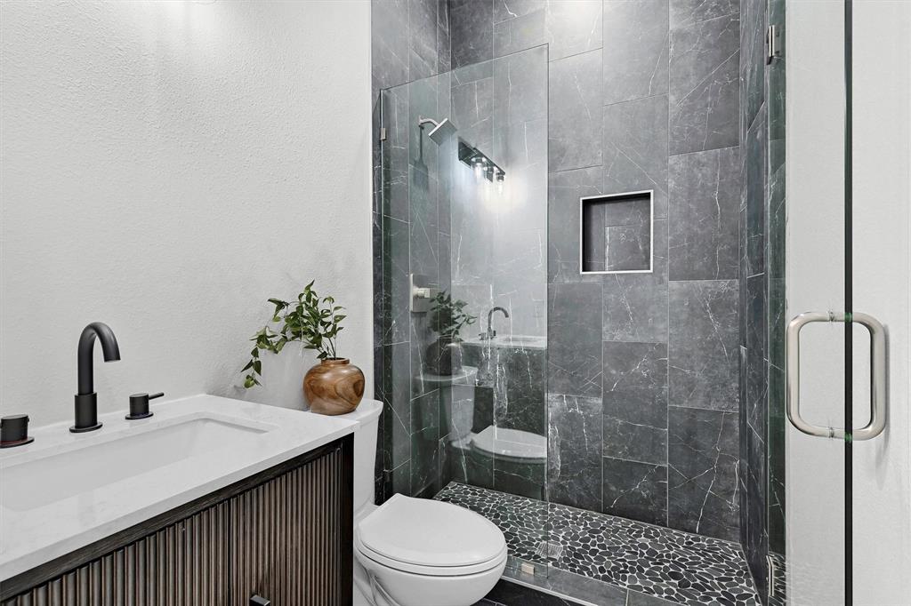 Bentwood Acres - Residential