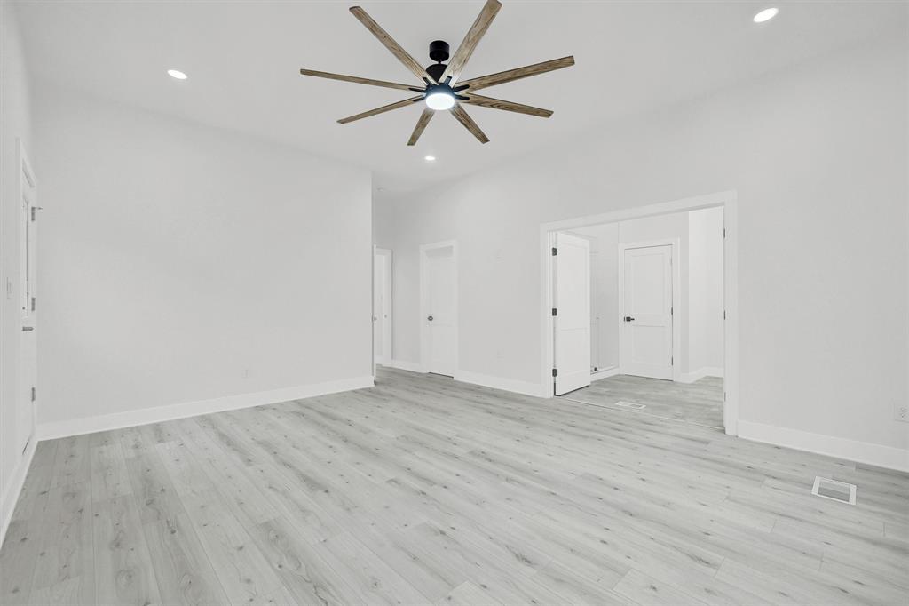 Bentwood Acres - Residential