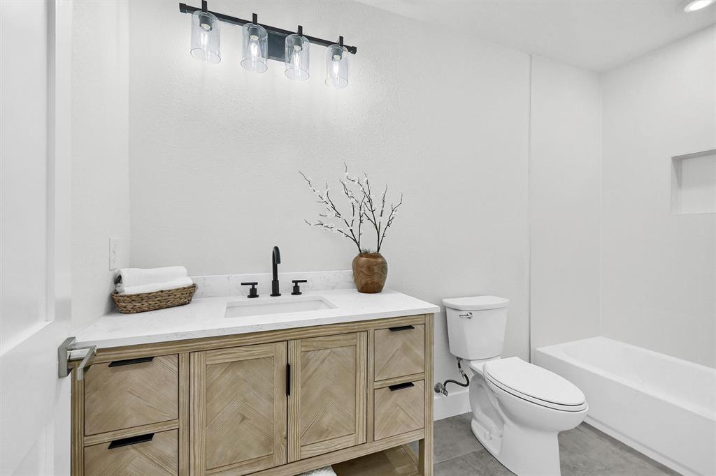 Bentwood Acres - Residential