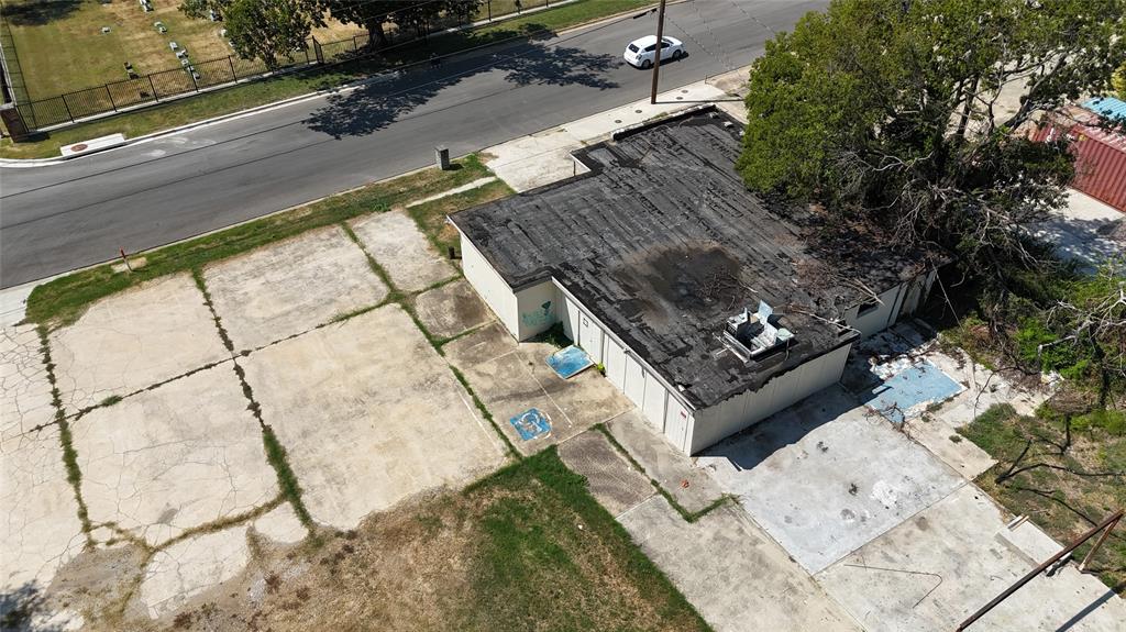 818 N Sycamore Street