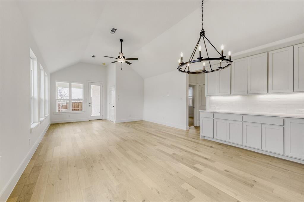 Ventana - Residential