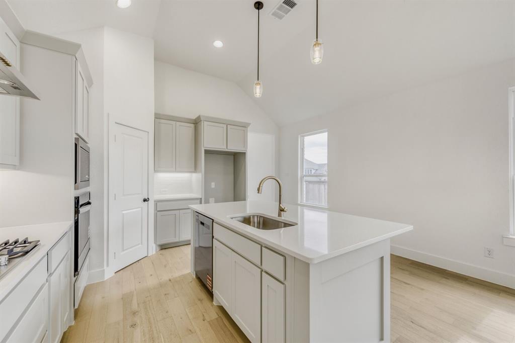 Ventana - Residential