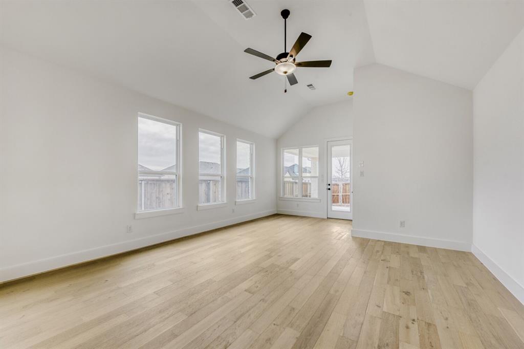 Ventana - Residential