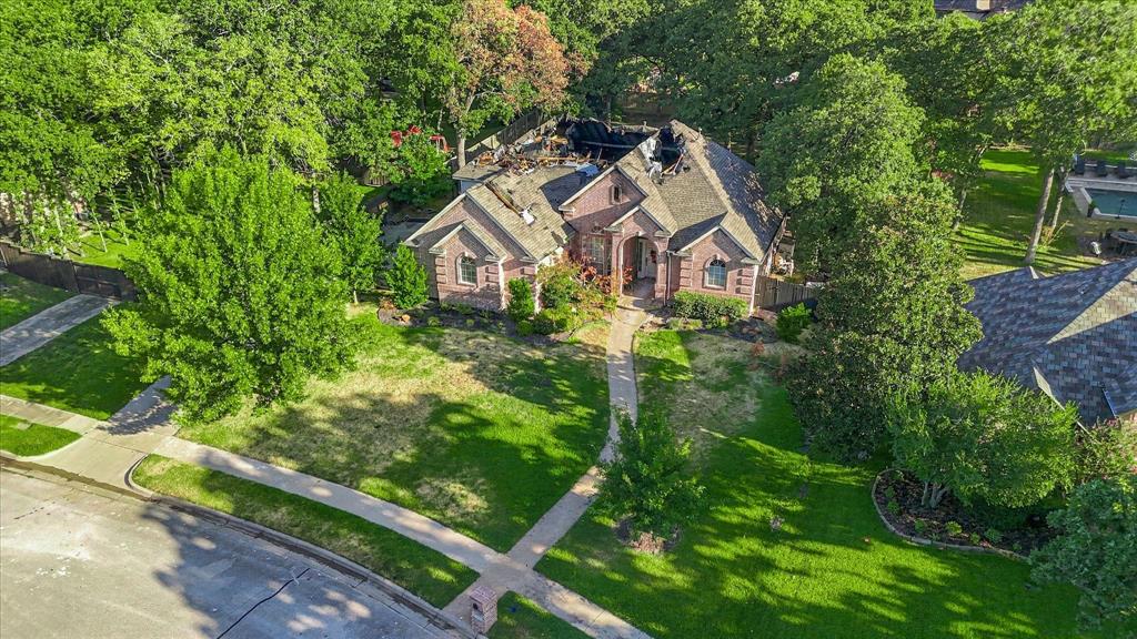 2806 Yorkshire Lane