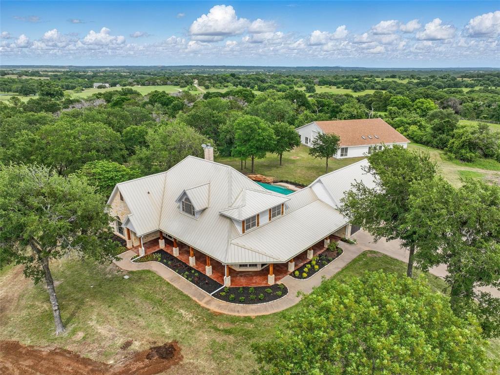 1430 Black Hawk Trail