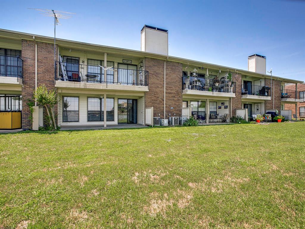 Faulkner Point 01 - Residential Income