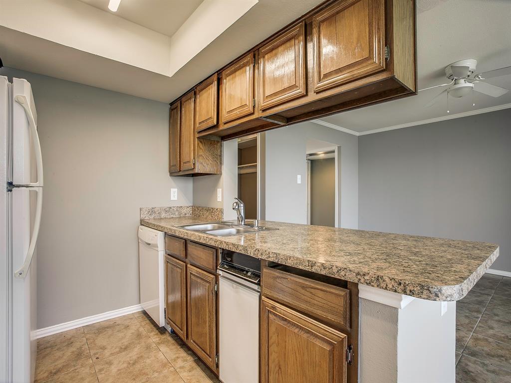 Faulkner Point 01 - Residential Income