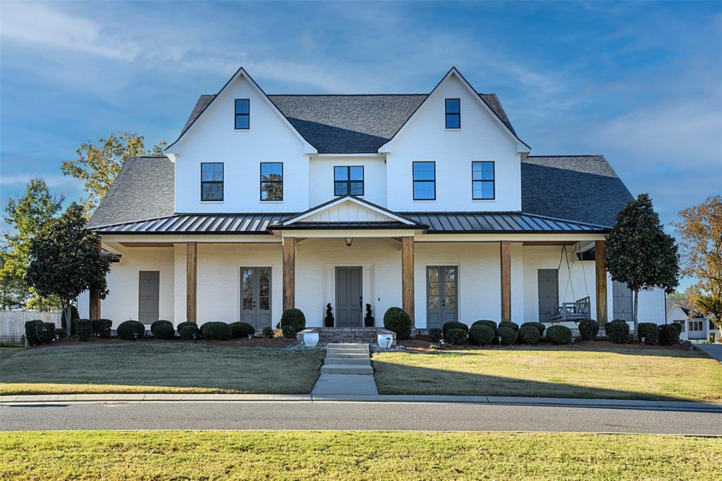 Southern Trace - Residential