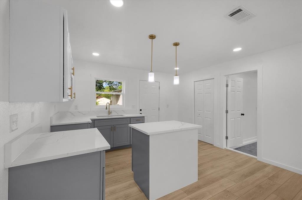 Sabine Place Add - Residential