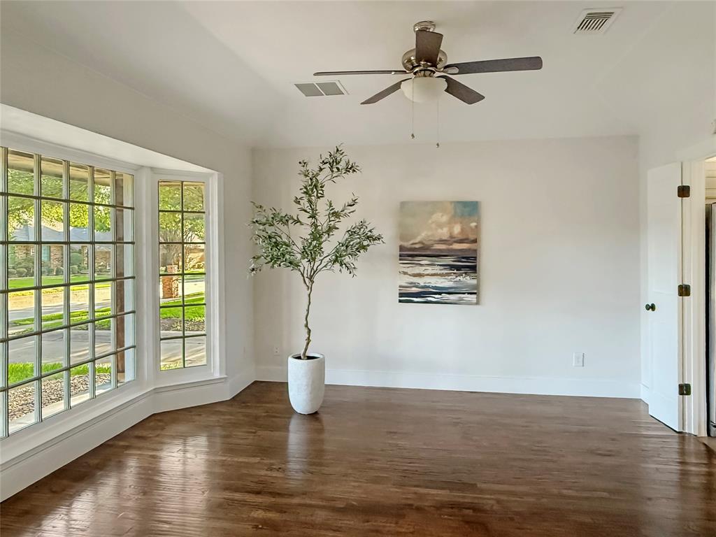 1701 Peek Drive