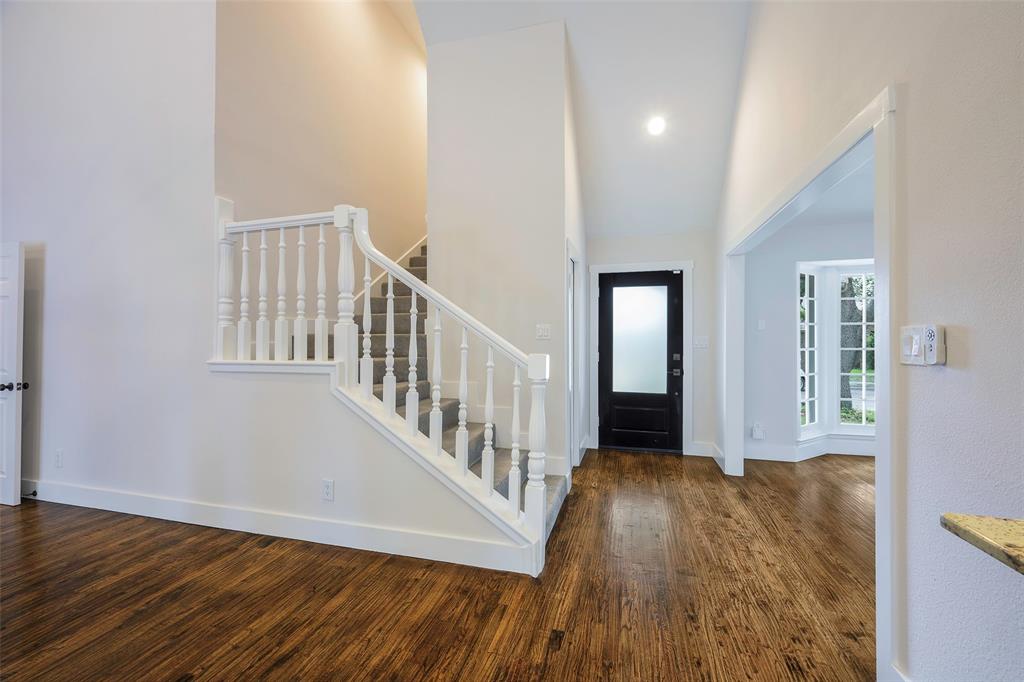 1701 Peek Drive