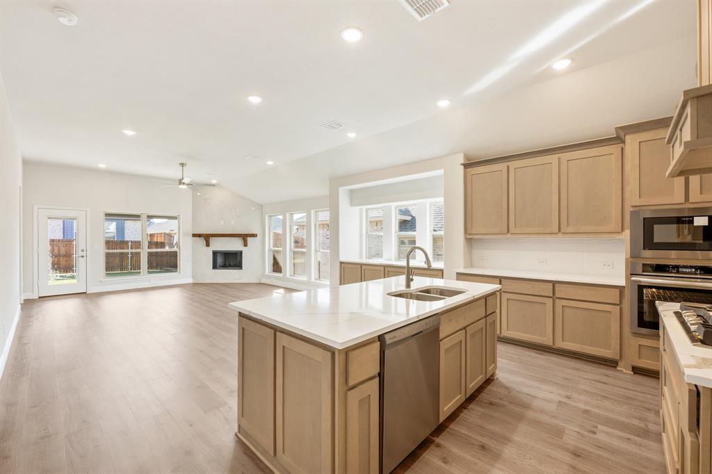 Sunset Ridge - Residential