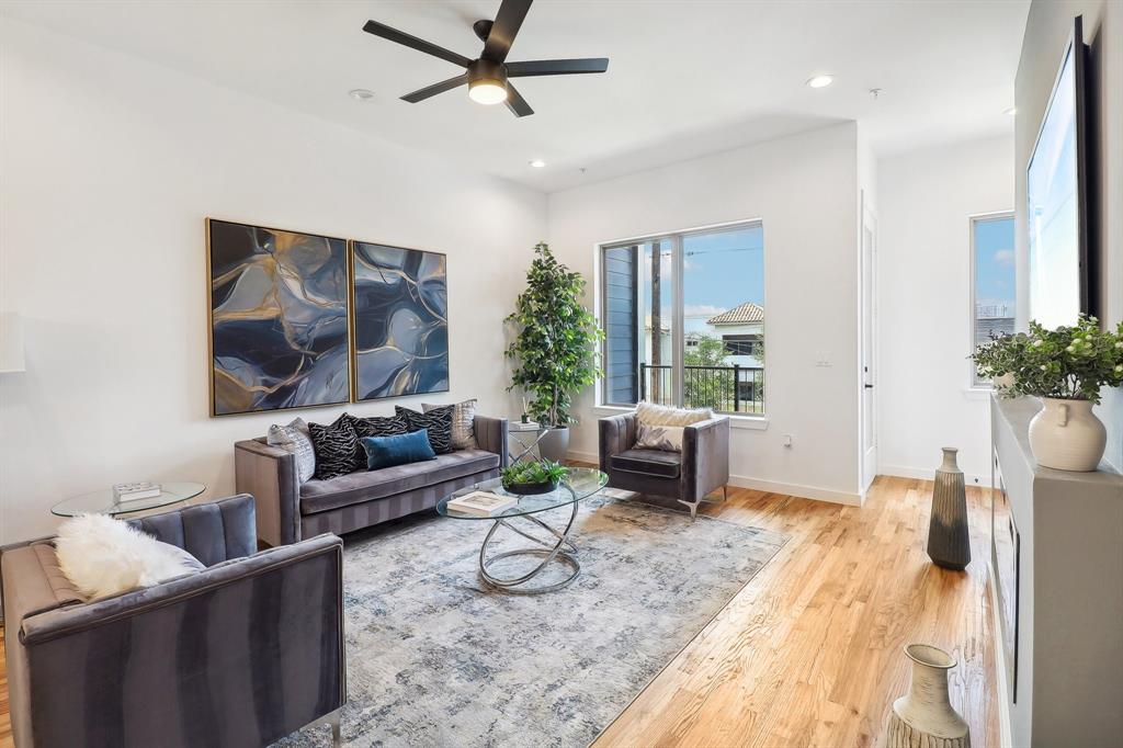 4204 San Jacinto Street 105