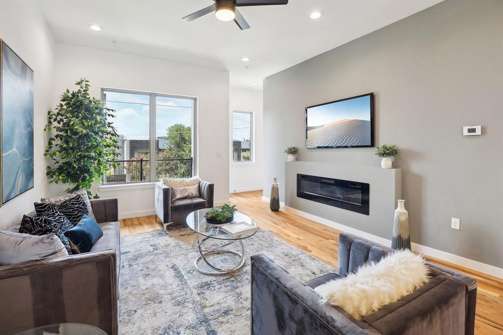 4204 San Jacinto Street 105