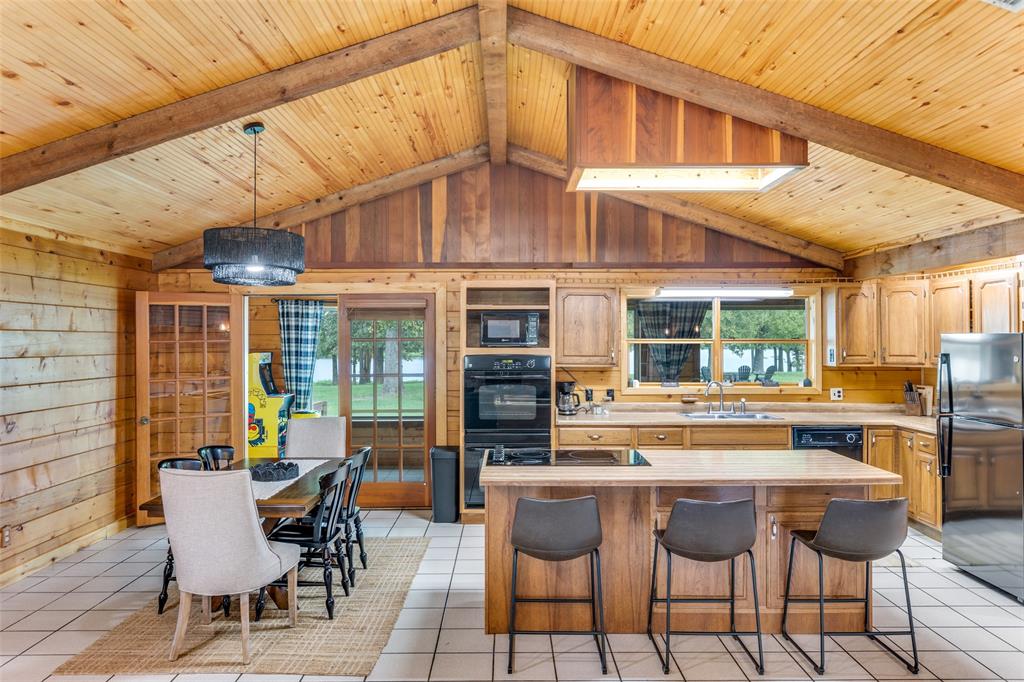 Red Bird Cove Add - Residential