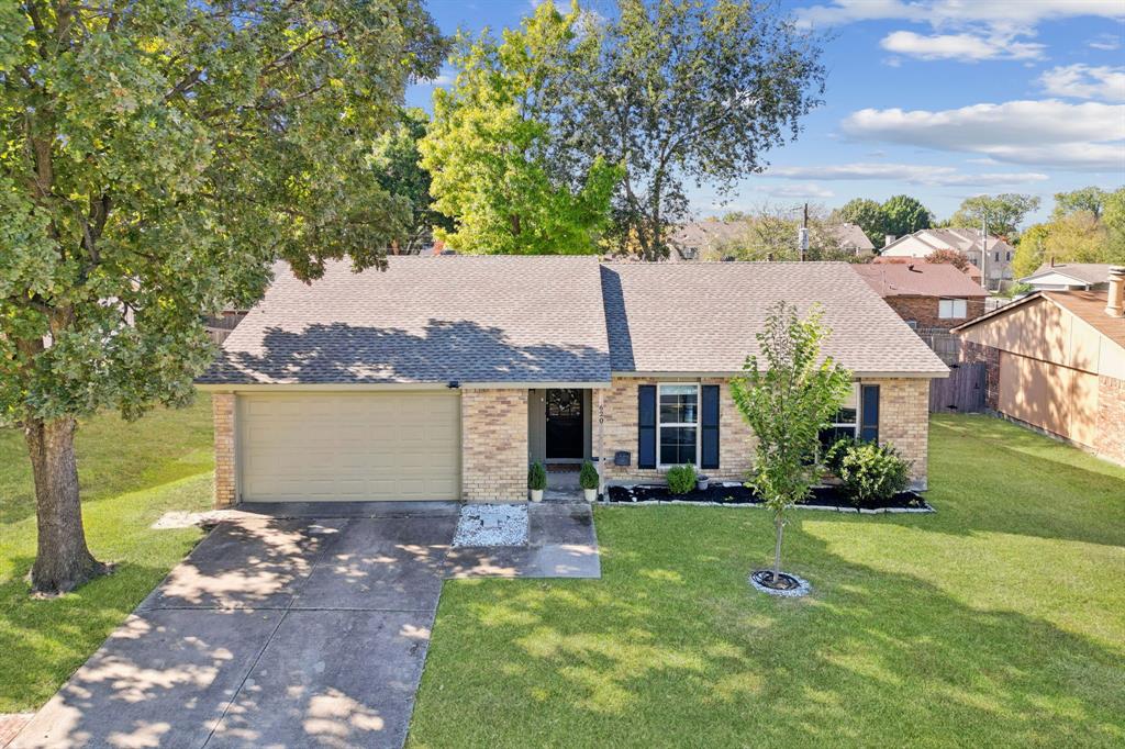 620 Roaming Road Drive