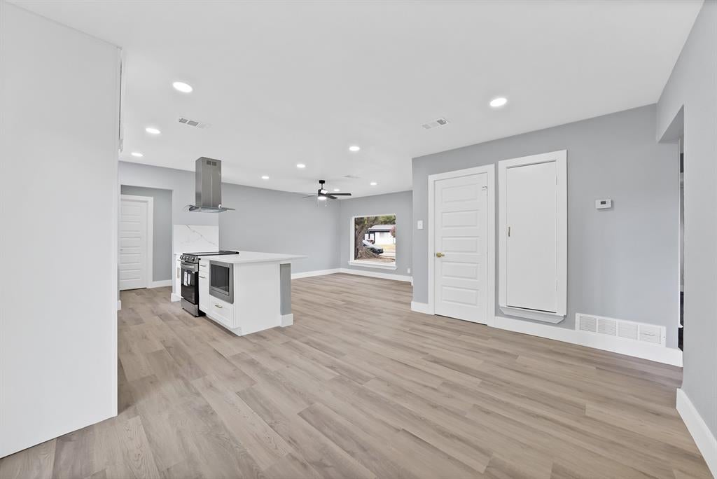 1440 Francis Lane