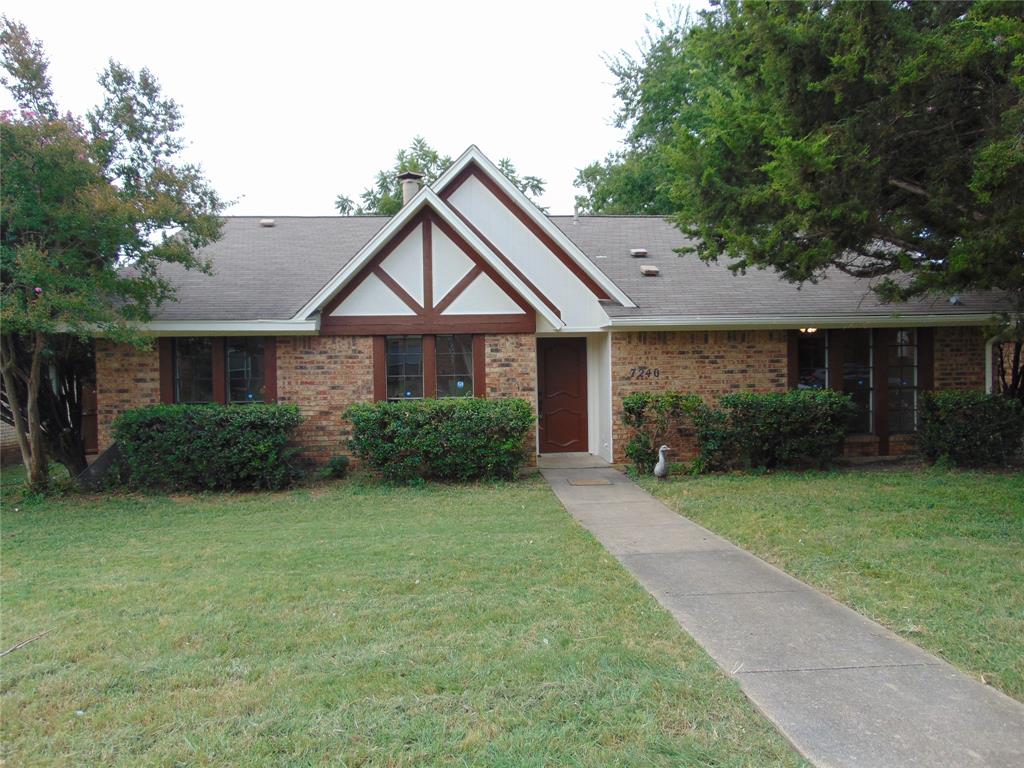 7240 Bayberry Lane