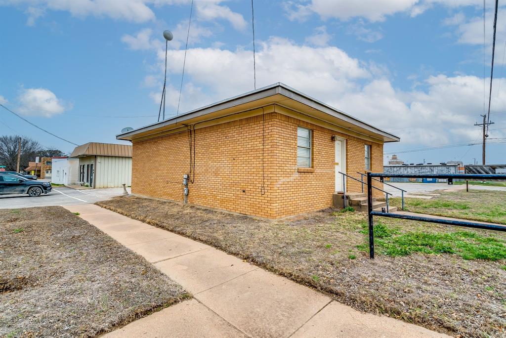 Daugherty - Commercial Sale