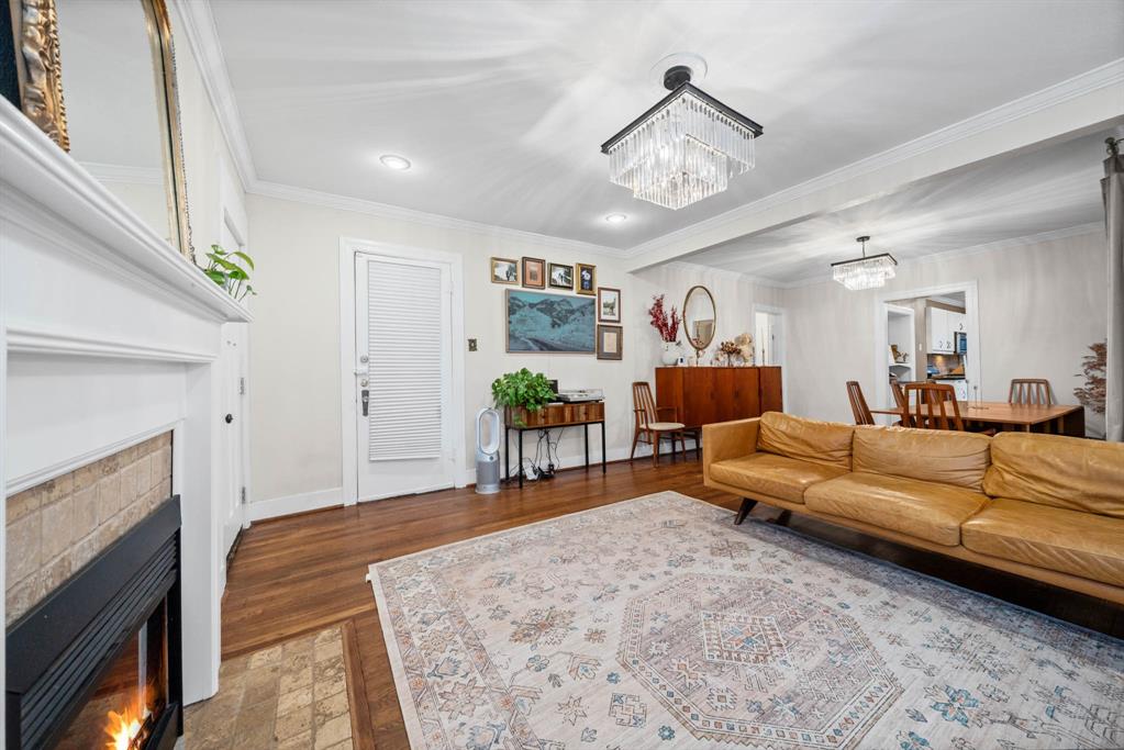 1606 Lansford Avenue