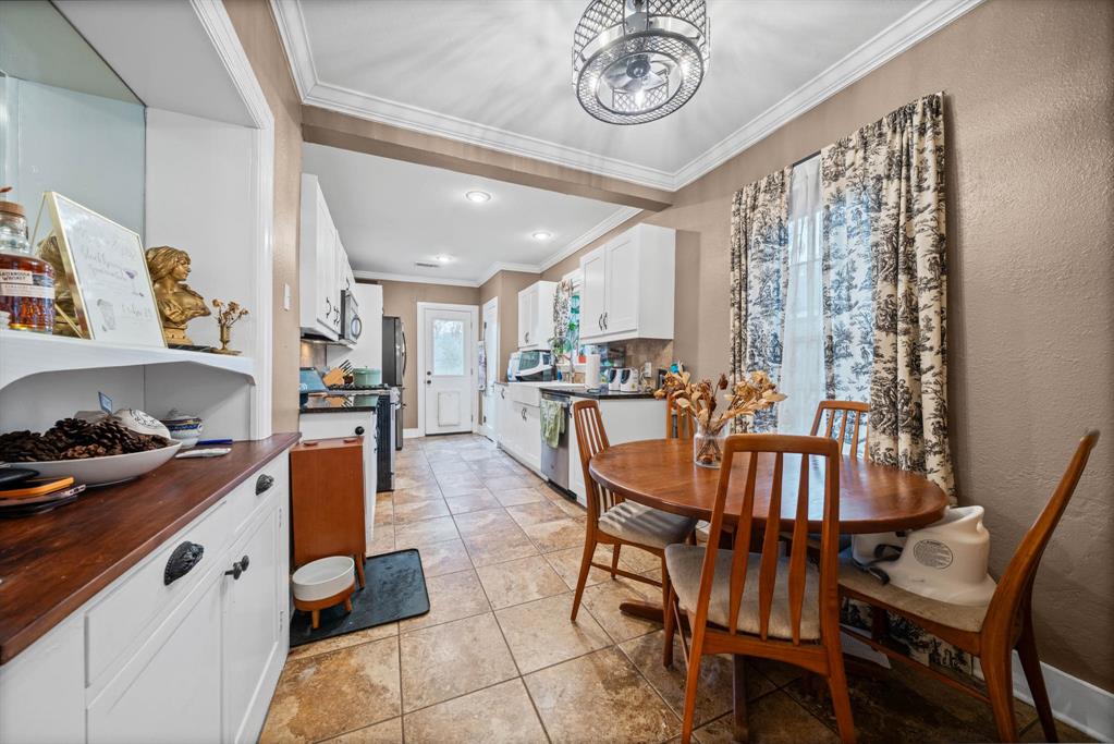 Elmwood Add 02 - Residential