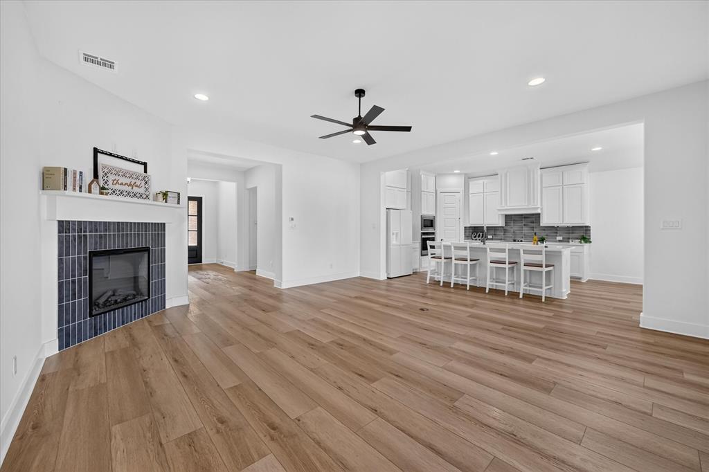 187 Honey Lane