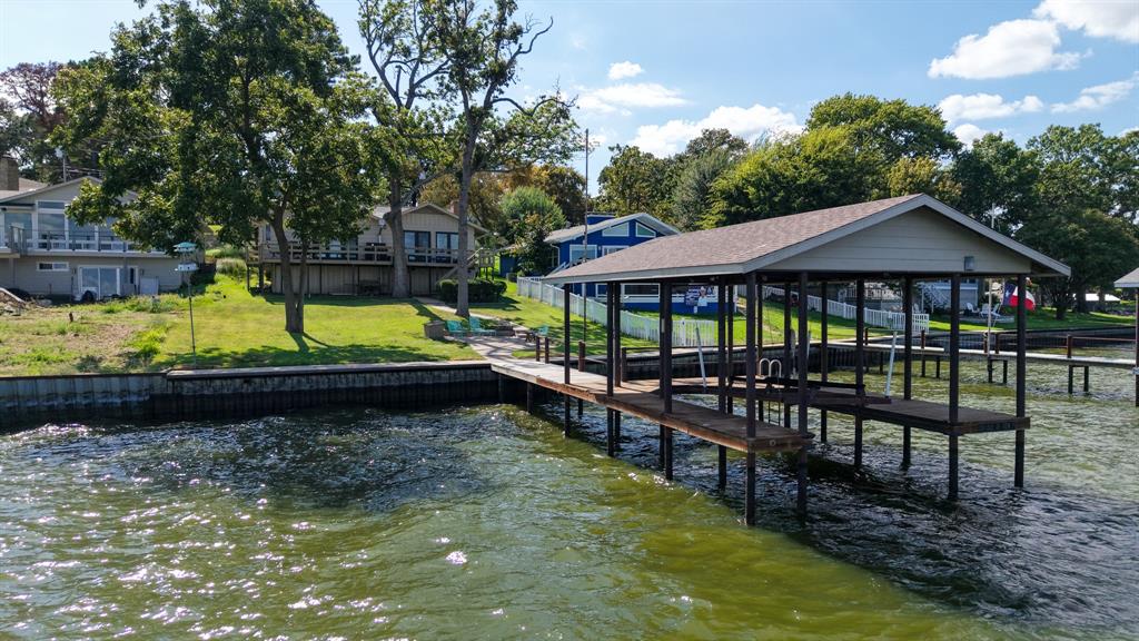 201 Isle Of View Drive